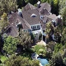 Goldie Hawn Kurt Russell Former Home In Vancouver Canada Listed For 5 4 Mil Via Cameranaked Co Celebrity Houses Celebrity Mansions Celebrity Real Estate