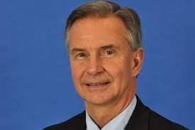 Kim Vail's Instagram, Twitter & Facebook