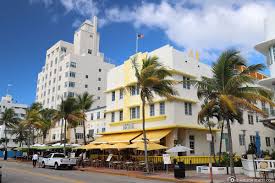 Call the front desk at +1 786 476 2645 for kitchen hours. Miami Beach Der Ocean Drive Im Art Deco Distrikt Usa