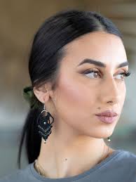 Σκουλαρίκια