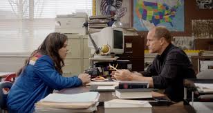 I felt perks was a lot more quirky for the sake of it than edge of seventeen was. Edge Of Seventeen Filmmaker Kelly Fremon Craig Resurrects Teen Comedy Indiewire