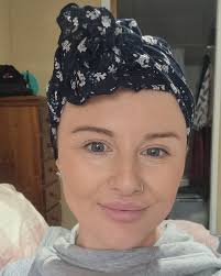 Happy Friday luxe babes. We are open all weekend 💫