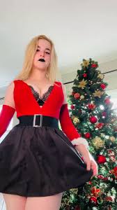 @sarawrcosplays video Tweet