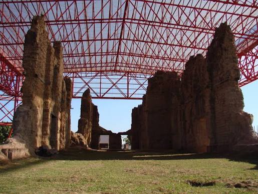 Ficheiro:Ruinas da igreja matriz de Vila Bela 2.jpg &ndash; Wikip&eacute;dia, a enciclop&eacute;dia livre