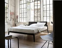 in true lema tradition the theo bed combines the richness and warmth of wood with the clean formality of restrained bett modern doppelbetten doppelbett design