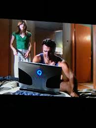 What game is he playing? (That's a gamer laptop 👽) : r/Dexter