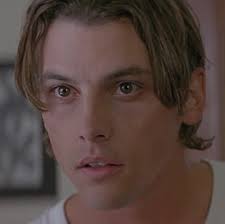 Rodriguez/getty images), in scream (left, screenshot: Skeet Ulrich Tribute Skeet Ulrich Was Hot In Scream