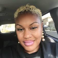 Just recorded my first children's book in studio ❤️. “HELLO THERE  SUNSHINE”☀️ and I'm so excited to share it with families all over the  world!! I'm also going