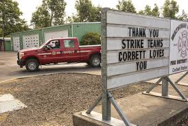 Cowlitz 2 firefighters at Eagle Creek