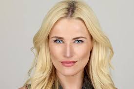 Get Kids Into Coding & Entering STEM Fields With Codeverse's Katy Lynch!