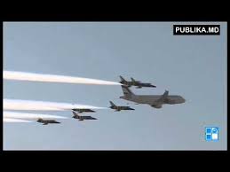 Pe langa activitatile deja cunoscute din parcuri sau micile concerte organizate de municipalitate cu ocazia acestei zile, anul acesta poti alege sa te distrezi diferit alaturi de copilul tau, petrecand timpul in lumea aviatiei. Video Ziua Aviatiei Civile