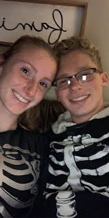 Gideon Hull and Hannah Pariseau's Wedding Website