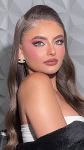 Foxy eyes en tonos rosa 🎀