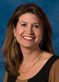 K-State Alumna, Direct TV Exec Linda Simon Offers Career Advice