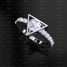 These Harry Potter Engagement And Wedding Rings Are Magical Harry Potter Engagement Ring Harry Potter Engagement Harry Potter Ring