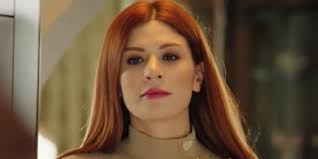 Bir dönemin popüler isimlerden yeliz, armağan çağlayan'ın youtube programı 'dur bi dinle'ye konuk oldu. Yeliz Kuvanci S New Series Has Appeared