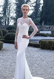 25 Beautiful Skinny Women Wedding Dress Ideas For You Instaloverz Womens Wedding Dresses Wedding Dresses Dresses