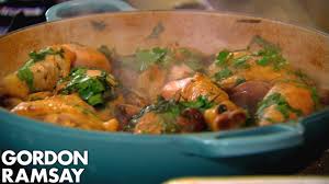 Classic gordon ramsay recipes you can now try at home including his famous beef wellington, popular roast turkey and easy spiced apple cake you'll just love. Christmas Desserts With Gordon Ramsay Youtube