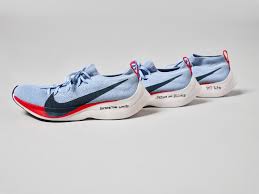 What S New And Familiar About The Tiempo Legend 8 Best Sneakers Nike Shoes Roshe Nike