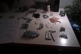 Nos valen para la mesa que teníamos (no es de ikea) y son muy cómodas, además de elaboradas con materiales reciclados. Jugando A Montar Muebles De Ikea Sin Las Instrucciones Yorokobu