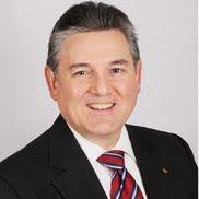 Paul Lapre's Instagram, Twitter & Facebook