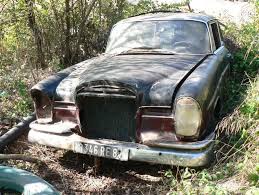 Pin By John O Donnell On Epaves Auto Body Work Old Lorries Abandoned Cars