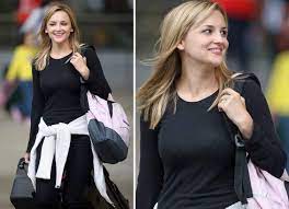 As of 2019, gates has over 31.3k instagram followers. Phoebe Adele Gates Bio Age Family Net Worth And Facts Gud Story
