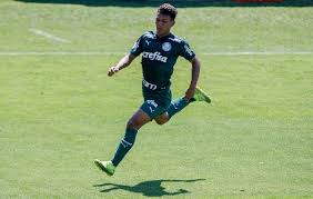 Acompanhe no uol placar ao vivo, escalação e informações do jogo palmeiras x bahia e de outros jogos veja resultados, notícias, entrevistas, fotos, vídeos e os bastidores do esporte acompanhe ao vivo os principais eventos esportivos do brasil e do mundo. Ao Vivo Como Assistir Palmeiras X Fortaleza Pelo Brasileirao Bolavip Brasil
