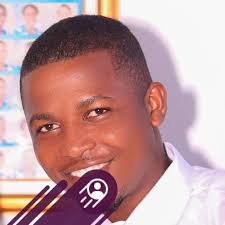 Moun kap pale Ralph Raphael mal yo si pèsiste nap bay @ralph yon lot 2 sak  chabon anko