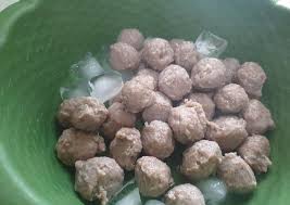 Nah, resep masakan pedas gila yang. Resep Pentol Bakso Daging Sapi Homemade Dan Cukup Kenyal Anti Gagal Kreasi Masakan