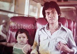 Sama seperti sang ayah, hanna juga mahasiswi ui. Berbincang Dengan Hanna Sukmaningsih Puteri Almarhum Kasino Warkop Tabloidbintang Com