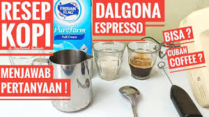 Begini cara membuat dalgona coffee, minuman kopi ala korea yang lagi hits dengan atau tanpa mixer, mudah dan untuk menikmati dalgona coffee nescafe yang sudah dibuat caranya silahkan masukkan es batu kedalam gelas, lalu tuang susu tambahkan. Resep Kopi Dalgona Espresso Bisa Cuban Coffee Dr Ray Leonard Judijanto Youtube