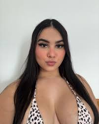 The fake abs are funny as fuck