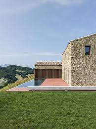 A Minimalist Residence Rises From Medieval Italian Ruins House Designs Exterior Vernacular Architecture Architecture