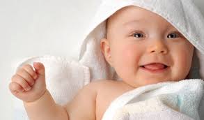 Koleksi gambar bayi comel yang akan buat anda geram apabila melihat bayi comel orang dewasa terutamanya wanita mulalah akan. 10 Gambar Bayi Comel Gambar