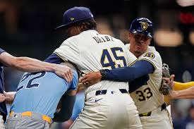 Brewers beat Rays 8-2 amidst plenty of extracurriculars