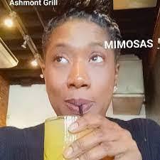 Ieisha Smith's Instagram, Twitter & Facebook