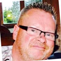 200+ perfiles de «Kenneth William»