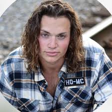 Alicia Hall and Tucker Will's Wedding Website