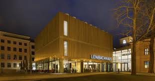 Lenbachhaus the lenbachhaus in munich houses an art museum and is part of munich's kunstareal (the art area). Led Vision Lenbachhaus Munchen