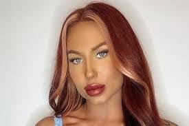 Carmen Rouse's Instagram, Twitter & Facebook