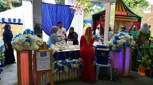 Mereka biasa mengucapkan selamat hari raya idul fitri secara langsung, maupun lewat pesan singkat whatsapp. 04 07 2k17 Syukur Alhmdllh Hiasan Danjung Sari Pelamin ÙÙŠØ³Ø¨ÙˆÙƒ