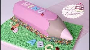 Die paula fleckentorte aus der verpackung nehmen und nach anleitung auftauen. Einschulungstorte I Motivtorte Zum Schulanfang I Buntstift Torte Von Nicoles Zuckerwerk Youtube