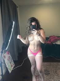 Esthersingz on X: Hi yall ;) go check out my OnlyFans today is the last  day its only 5$ 💜 You dont wanna miss the new sexy videos I just posted  😏😏