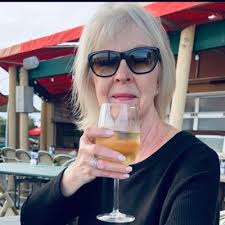 Deborah Ames (@DeborahTAmes)