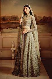 Sun Raha Hain Naa Tu Indian Bridal Wear Indian Bridal Outfits Bridal Outfits