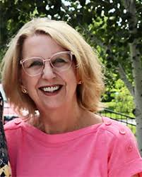 Jane Petersen's Instagram, Twitter & Facebook