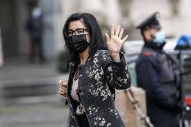 La ministra dadone ha sempre mostrato nel corso degli anni di essere favorevole alla legalizzazione della cannabis. Recovery La Ministra Dadone Pronto Un Portale Unico Con Tutte Le Offerte Per I Giovani Dire It