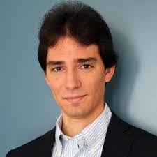 Cesar Macadangdang's Instagram, Twitter & Facebook