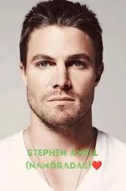 Stephen Amell Carolyn